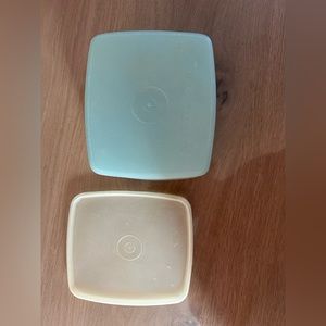 Tupperware set